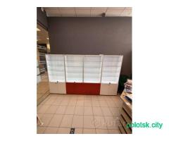 Продам торговые шкафы