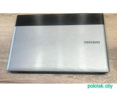 Ноутбук Samsung 4 Гб ОЗУ