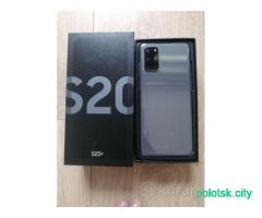 Samsung S20 + Samsung Galaxy S20 + 5G