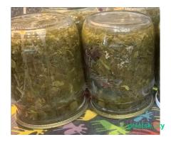 Маринованные огурцы, салат, рассольник, щавель