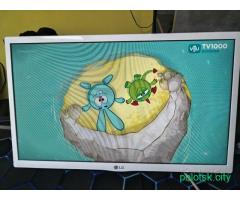 Телевизор LG 24MT47V-PZ . Гарантия.