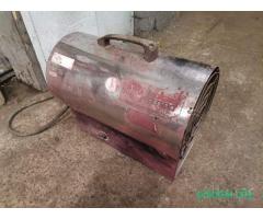 Пушка тепловая 380 в. 2 шт в наличии.