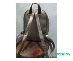 Портфель, рюкзак