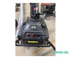 Снегоуборочная машина