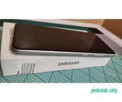 Samsung s21 fe 5g. 8/256