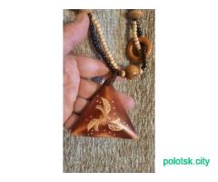 Бусы и разные кулончики