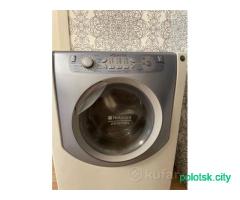 Стиральная машинка Hotpoint Ariston 7кг