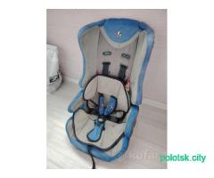 Детское автомобильное кресло