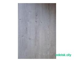 Стол кухонный