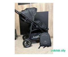 Детская прогулочная коляска
