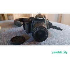 Canon EOS 700D