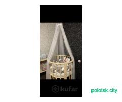 Детская кровать с маятником