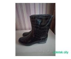 Резиновые сапоги