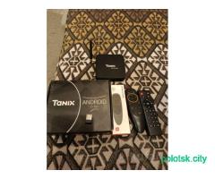 Смарт ТВ андроид приставка