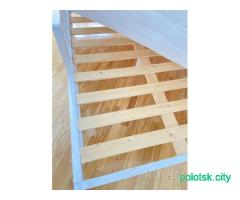 Кровать детская с матрасом и ящиком 140 на 200