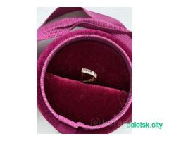 Золотая серьга 585 проба