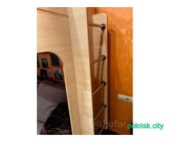 Двухъярусная кровать с диваном