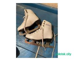 Коньки детские фигурные 29р-р