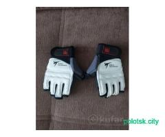 Перчатки для тхэквондо