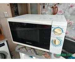 Микроволновая печь Samsung MW61FR