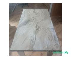 Обеденный стол