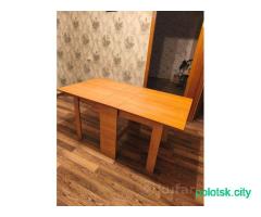 Стол книжка