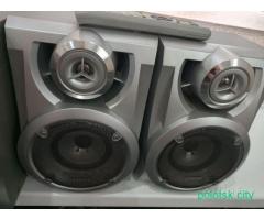 Музыкальный центр