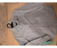 Рубашка школьная.