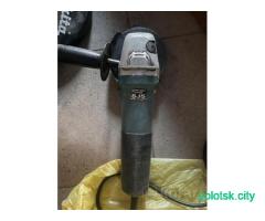 Шлифмашинка makita 9565