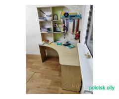 Стол компьютерный, письменный