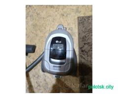 Пылесос LG 2000W