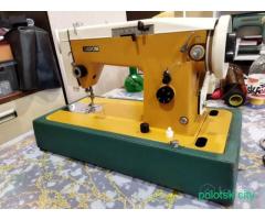 Радом швейная машина