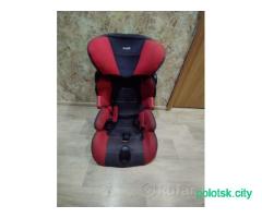 Детское автомобильное кресло
