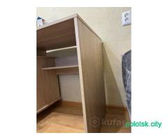 Стол письменный