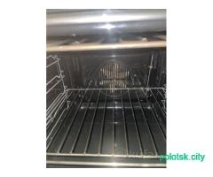 Срочно продам электрический духовой шкаф