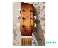 Гитара с чехлом