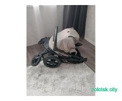 Коляска прогулочная