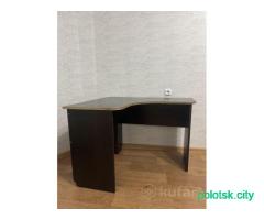 Стол угловой