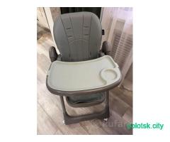 Детский стульчик для кормления