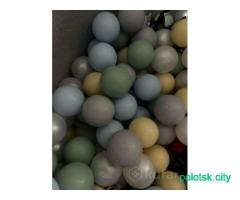 Сухой бассейн с шариками