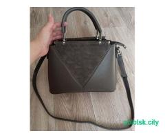 Сумочка в стиле тоут или кросс-боди