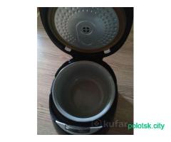 Мультиварка polaris.