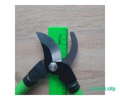 Секатор садовый