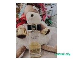 ESTEE LAUDER, Modern Muse