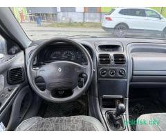 Renault Laguna 2.0 бензин 1998г.в.