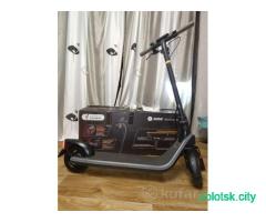 Ninebot KickScooter-E2