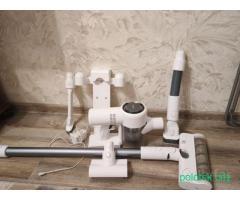 Вертикальный беспроводной пылесос