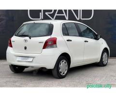 Toyota Yaris II Рест 2010г.в.