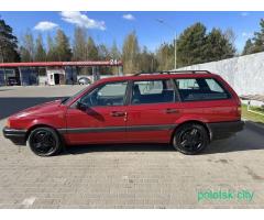Пассат 1.8 бензин универсал 1991г.в