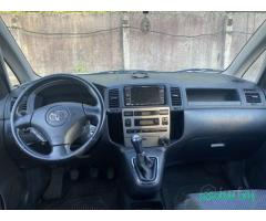 Toyota corolla verso 2002г.в. 170000км, 1.6 бензин